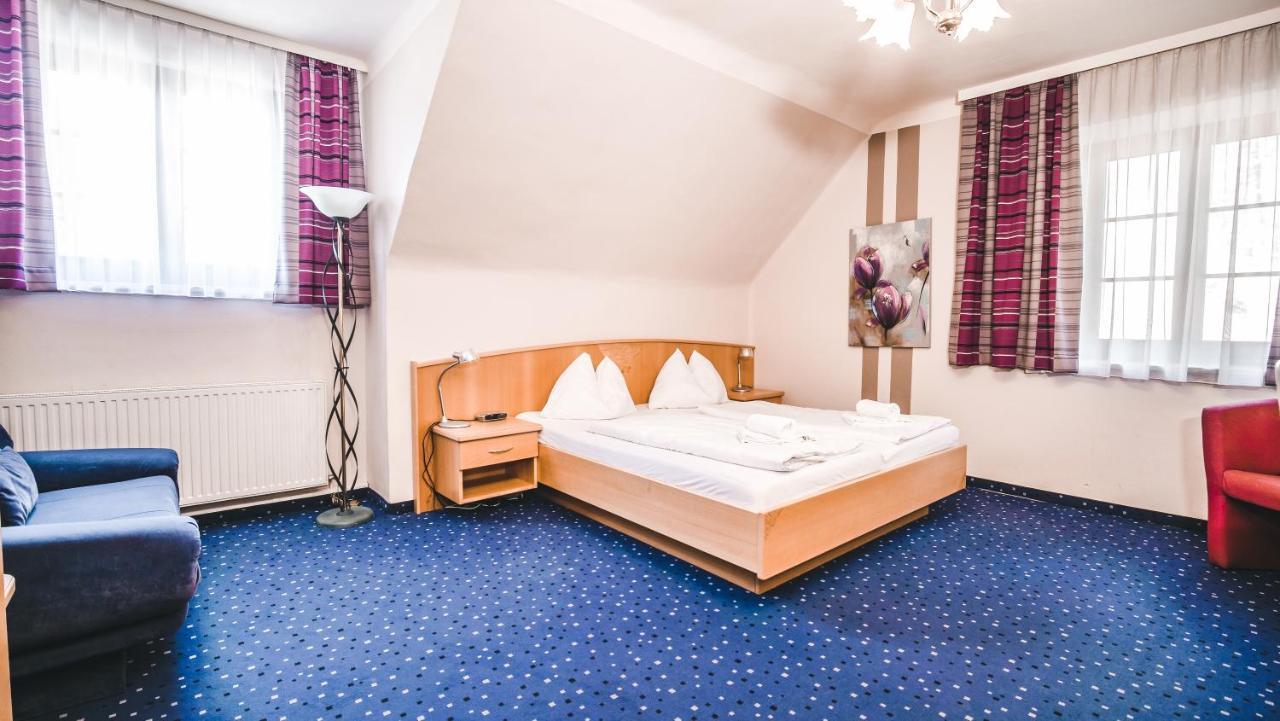Hotel Kärntnerhof Velden am Wörthersee Exteriör bild