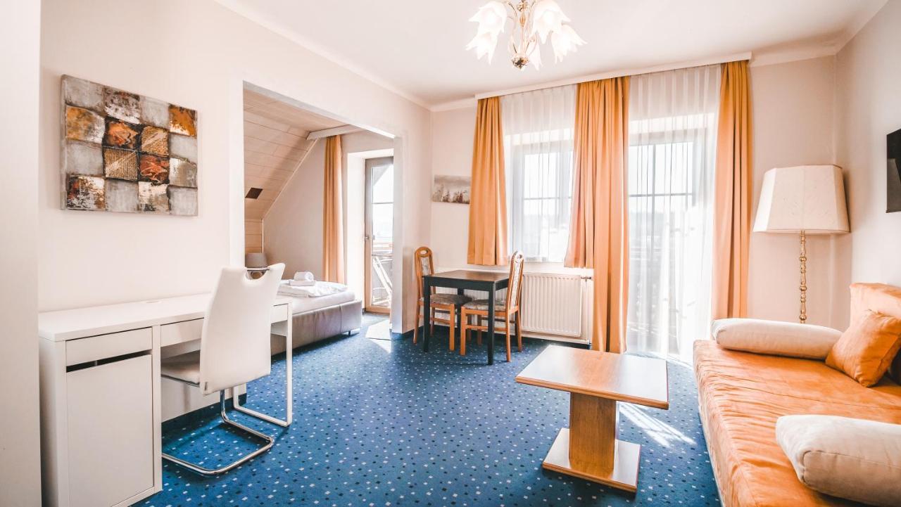 Hotel Kärntnerhof Velden am Wörthersee Exteriör bild