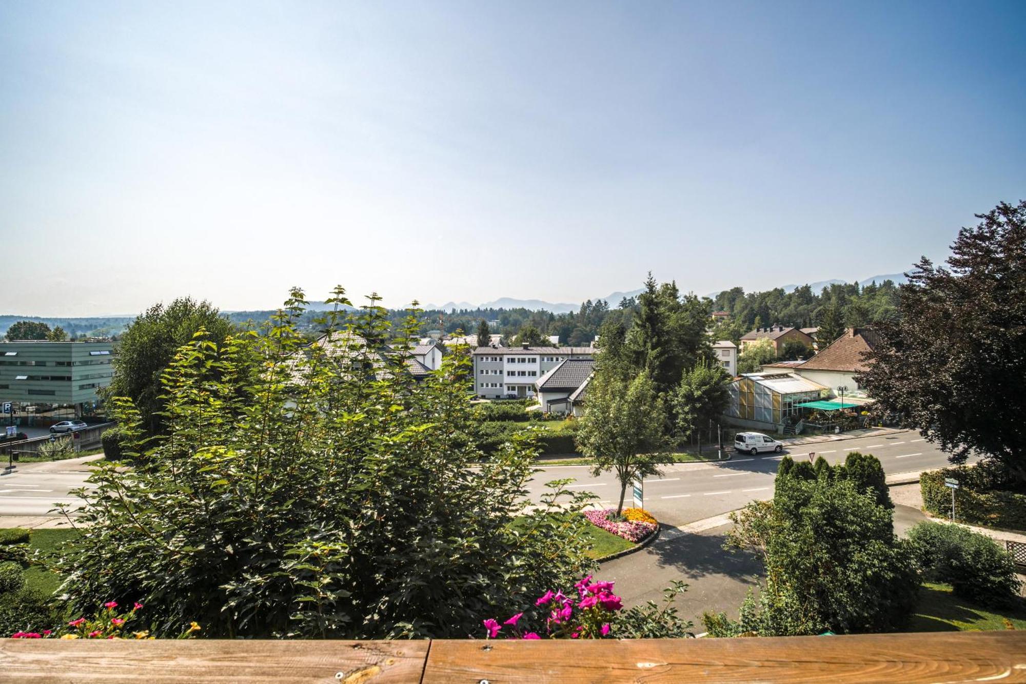 Hotel Kärntnerhof Velden am Wörthersee Exteriör bild
